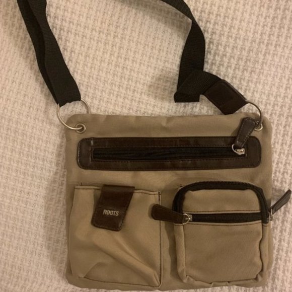 Roots Canada Beige Cross Body Bag - Picture 1 of 4